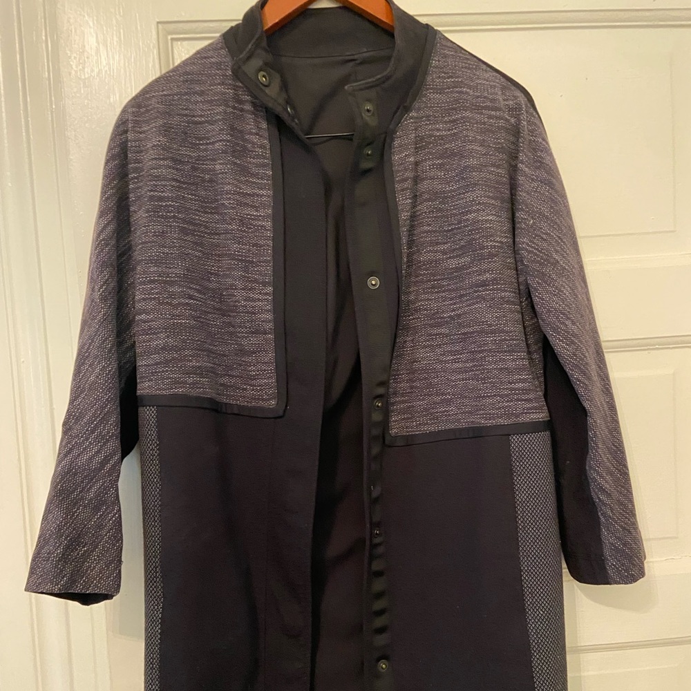Lululemon 3/4 length athleisure jacket size 6 (size tag removed)